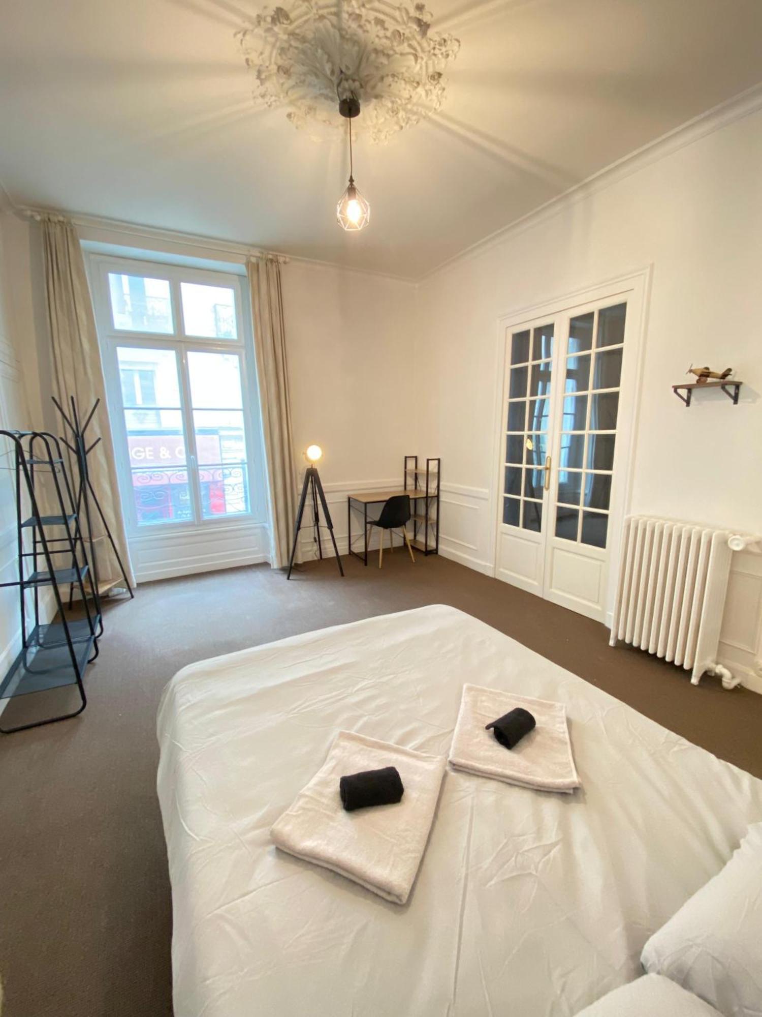 L'Appartement Privilege - 4 Chambres - Coeur D'Angers, Spacieux Et Elegant ภายนอก รูปภาพ